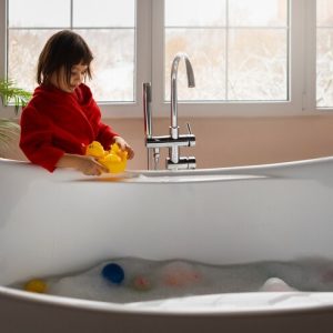 Easy Everyday Tips to Keep Your Bathroom Sparkling Clean