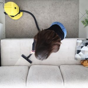 Deep Clean Your Living Room in Under an Hour – Yes, Really!